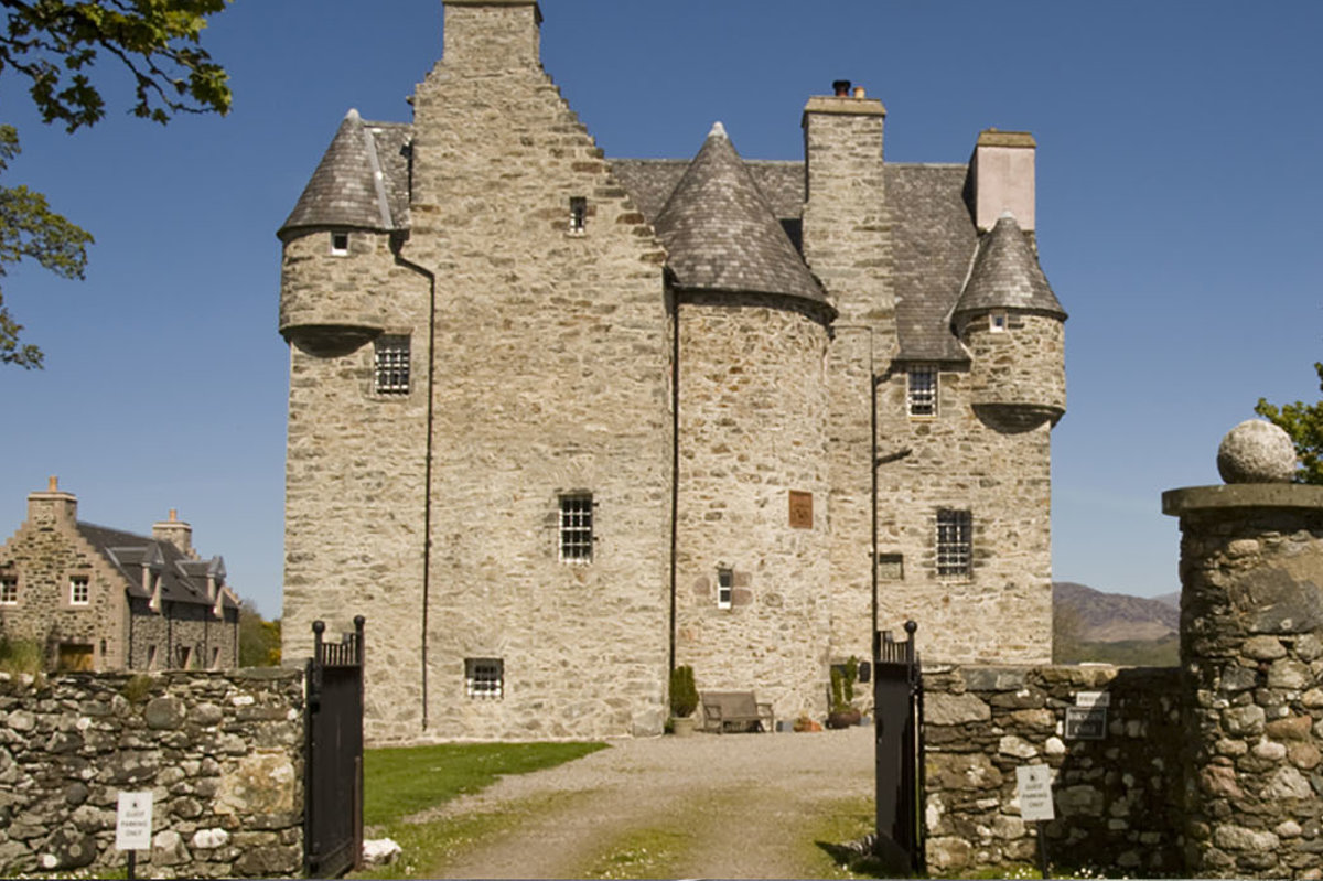 Barcaldine Castle and the Isle of Eriska